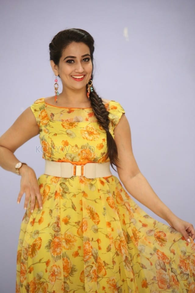 Telugu Actress Manjusha Yellow Dress Photos