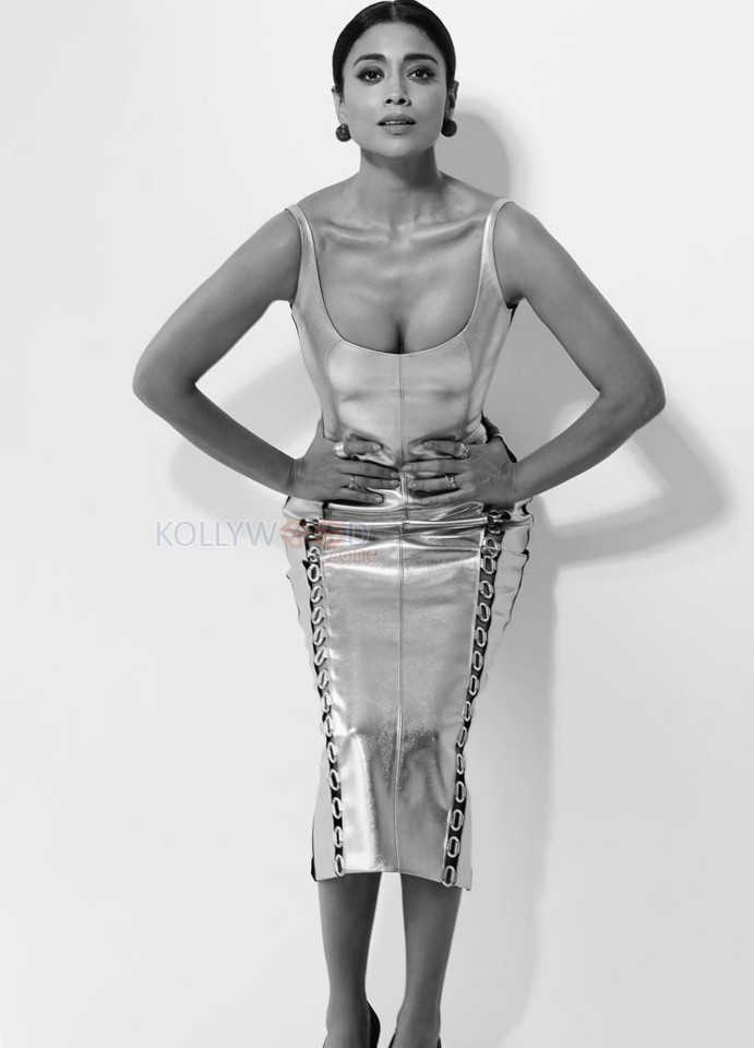 Timeless Beauty Shriya Saran in a Greyscale Photos 03