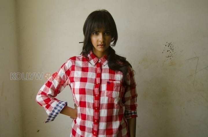 Tollywood Actress Manchu Lakshmi Pictures