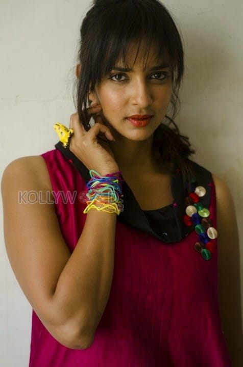 Tollywood Actress Manchu Lakshmi Pictures