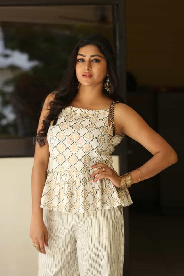 Actress Akshatha Pictures At Special Movie Trailer Launch