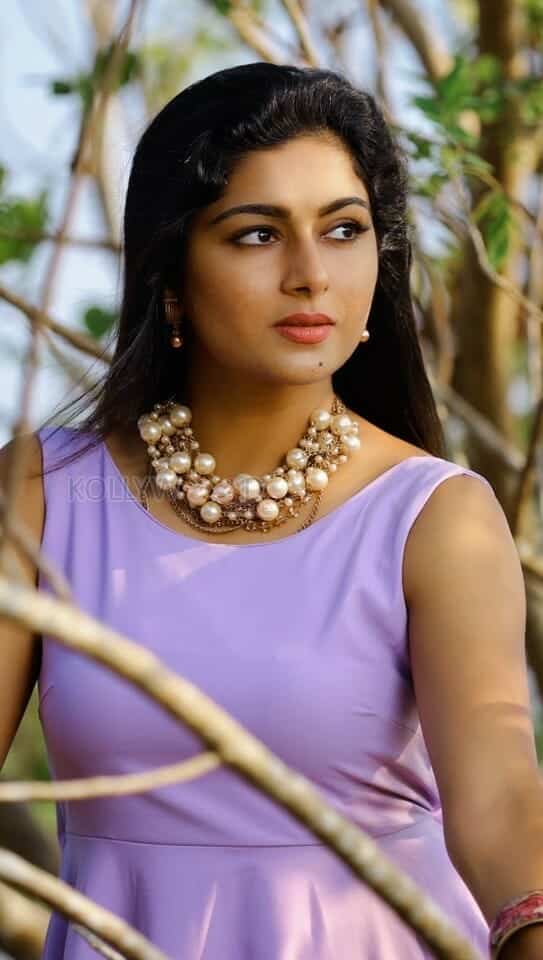 Actress Akshatha Srinivas Photoshoot Pictures 07