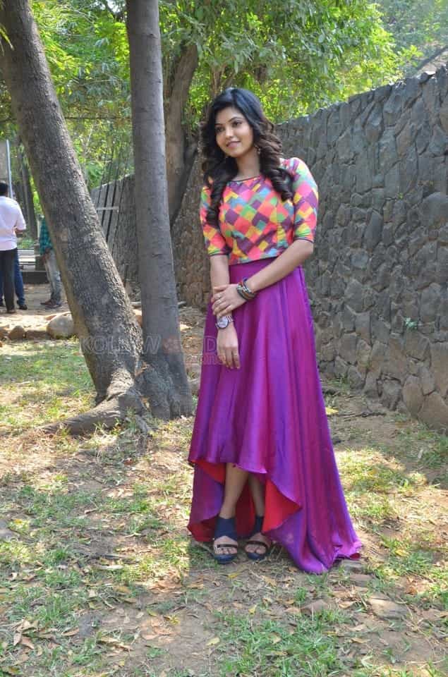 Actress Athulya Ravi At Yemaali Movie Press Meet Pictures