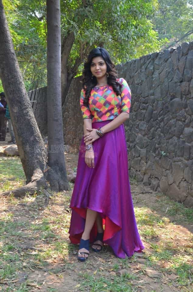 Actress Athulya Ravi At Yemaali Movie Press Meet Pictures