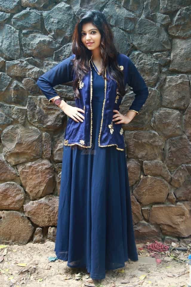 Actress Athulya Ravi New Photos