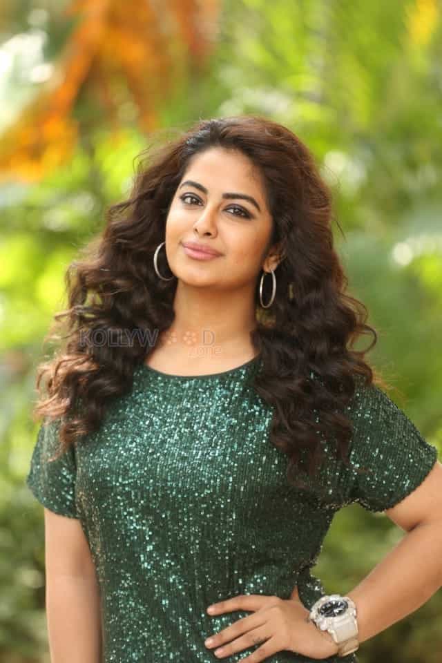 Actress Avika Gor At Raju Gari Gadhi Interview Stills