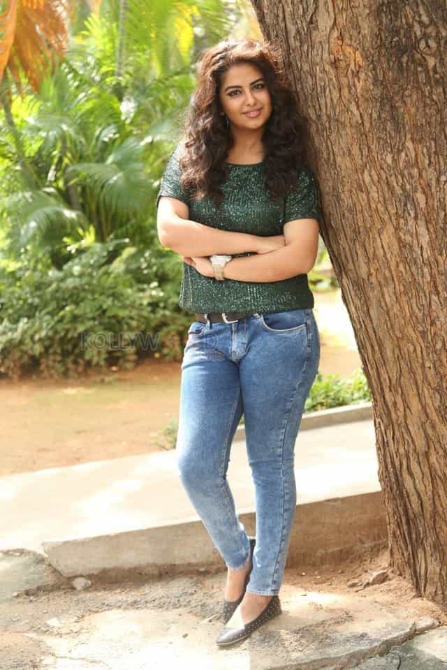 Actress Avika Gor At Raju Gari Gadhi Interview Stills