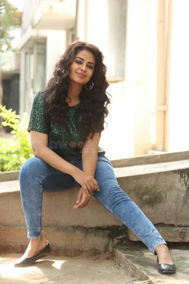 Actress Avika Gor At Raju Gari Gadhi Interview Stills