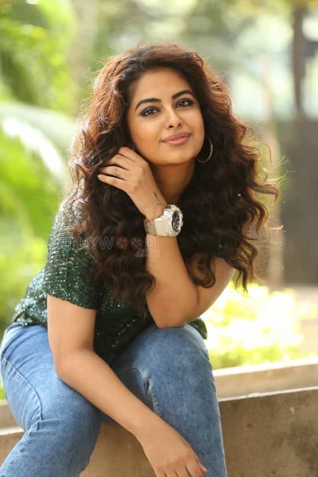 Actress Avika Gor At Raju Gari Gadhi Interview Stills