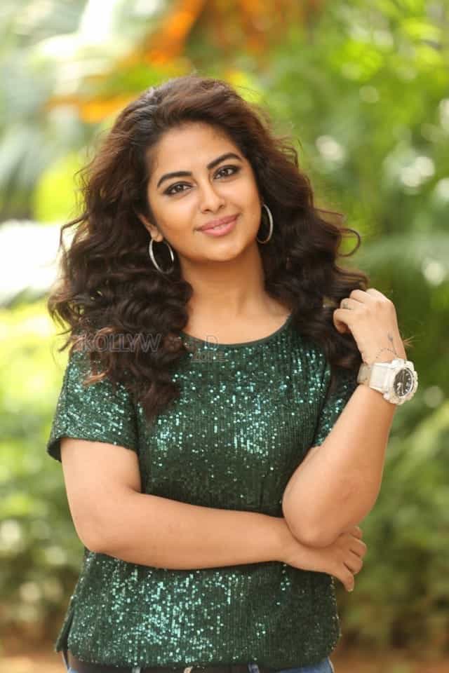 Actress Avika Gor At Raju Gari Gadhi Interview Stills