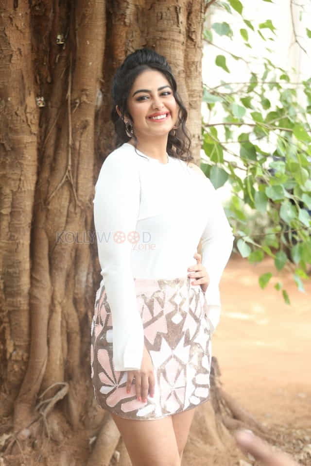 Actress Avika Gor At Raju Gari Gadhi Trailer Launch Photos