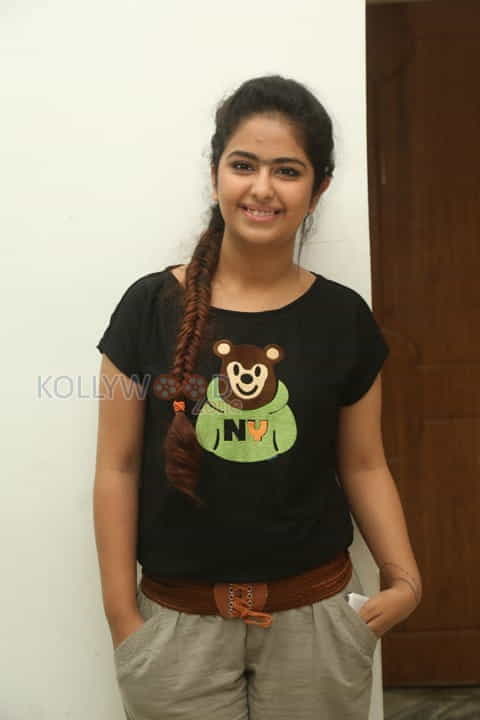 Actress Avika Gor New Pics