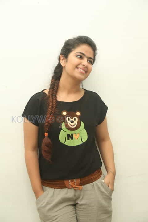 Actress Avika Gor New Pics