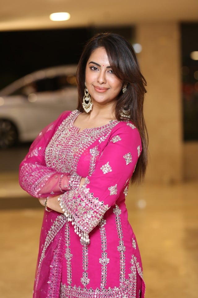 Actress Avika Gor at Shanmukha Movie Pre Release Event Photos 34