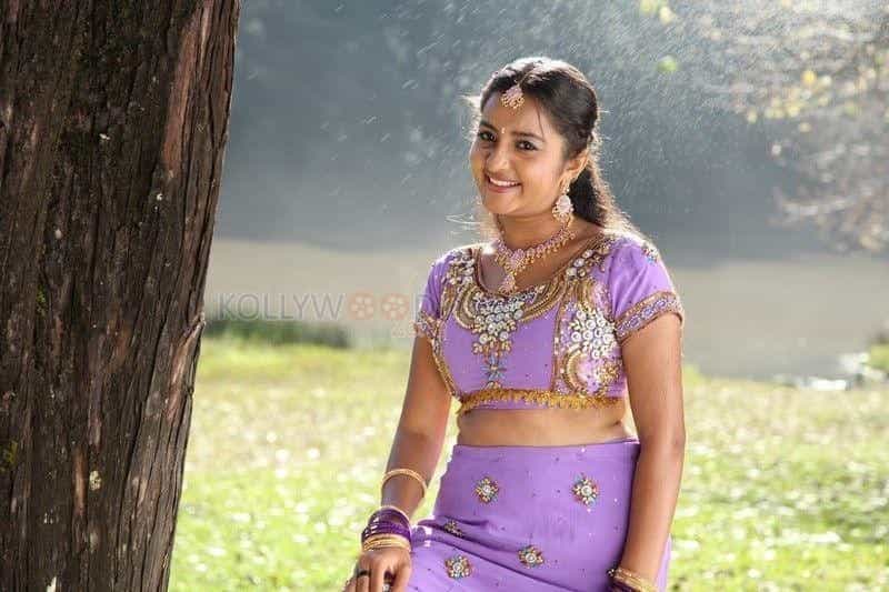 Actress Bhama Saree Pictures