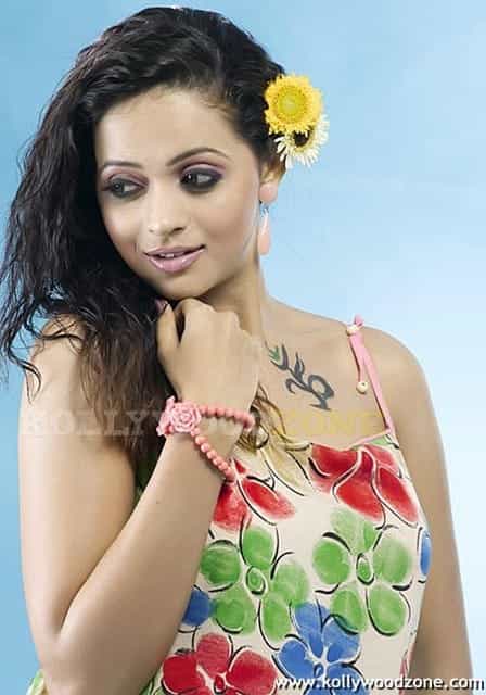 Actress Bhavana Sexy Photo Shoot Pictures