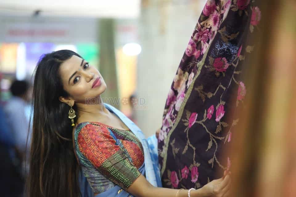 Actress Bhavya Sri At Indian Silk Expo Photos