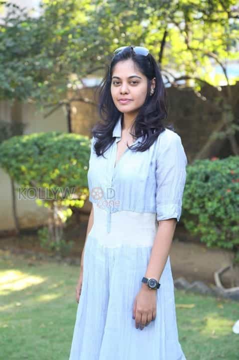 Actress Bindu Madhavi Photoshoot Stills