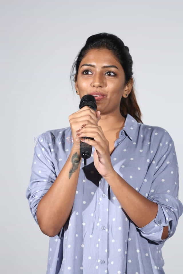 Actress Eesha Rebba At Darshakudu Movie Press Meet Pictures