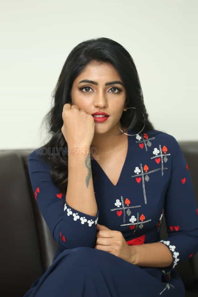 Actress Eesha Rebba Interview Pictures