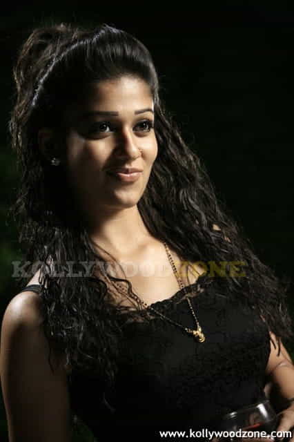 Actress Nayantara Sexy Pictures