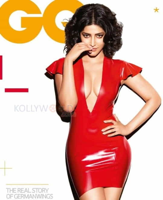 Actress Shruti Haasan Hot Photoshoot Stills