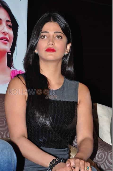 Actress Shruti Haasan Photoshoot Stills