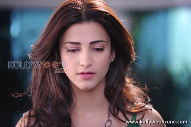 Actress Sruthi Hassan Pictures