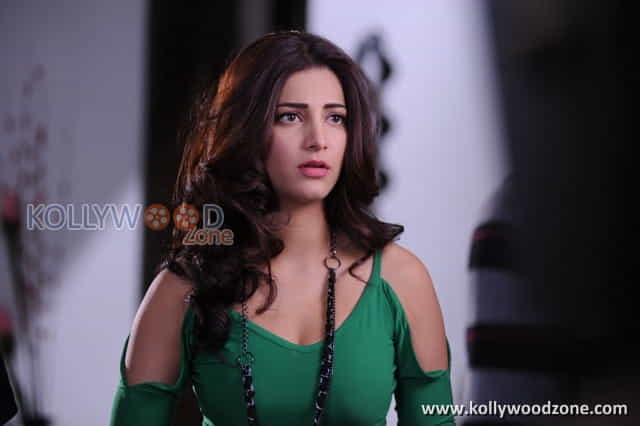 Actress Sruthi Hassan Pictures