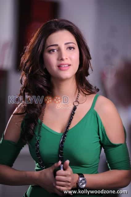 Actress Sruthi Hassan Pictures