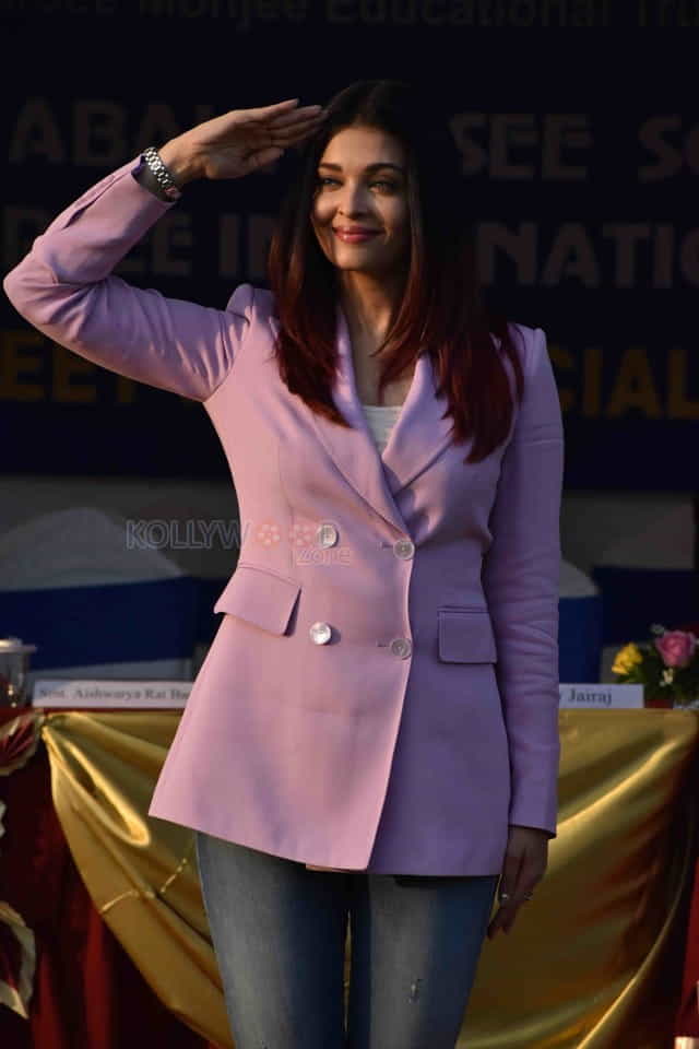 Aishwarya Rai Bachchan Takes Salute At Jamnabai Narsee Campus For Sports Meet Of Differently Abled Children Photos