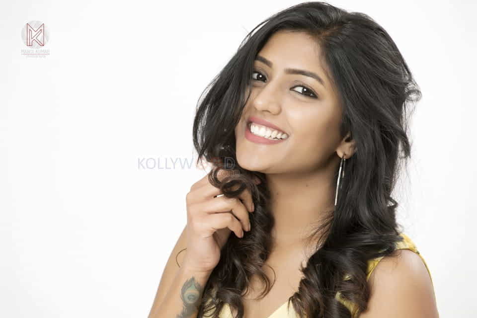 Beautiful Eesha Rebba Photoshoot Photos