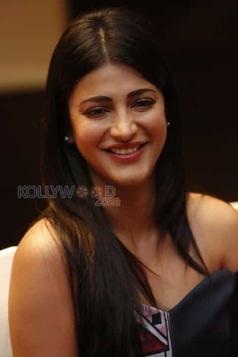 Beautiful Shruti Haasan Photoshoot Stills