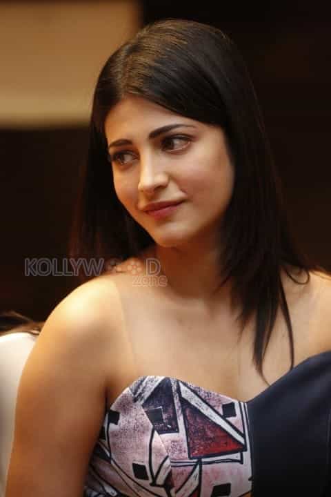 Beautiful Shruti Haasan Photoshoot Stills