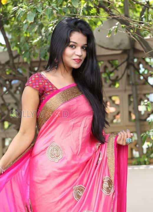 Bhavya Sri Sexy Saree Pictures