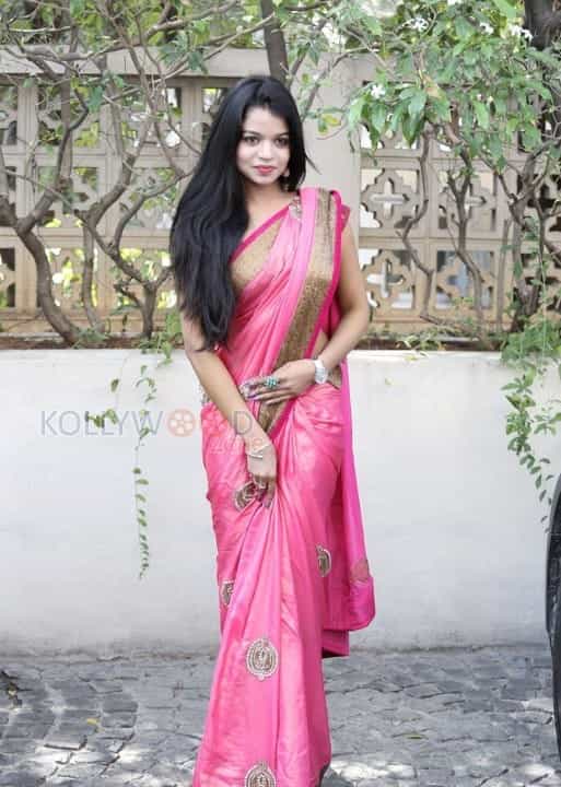 Bhavya Sri Sexy Saree Pictures