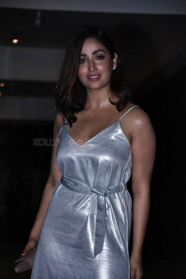 Bollywood Actress Yami Gautam Sexy Photos 23