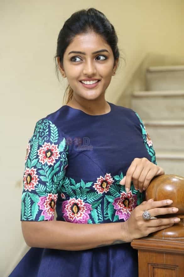 Darsakudu Heroine Eesha Interview Pictures