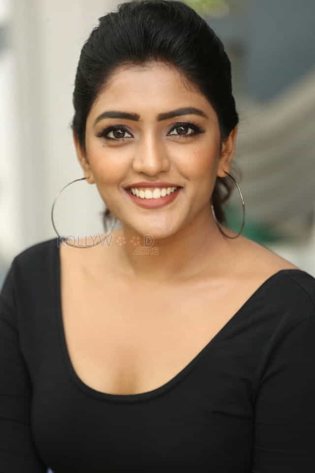 Eesha Rebba Subramaniapuram Interview Photos