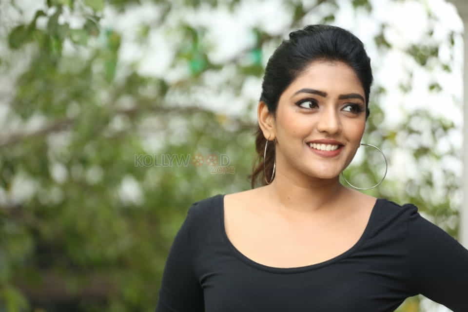 Eesha Rebba Subramaniapuram Interview Photos