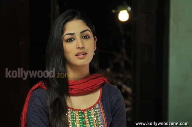 Gouravam Movie Heroine Yami Gautam Pictures