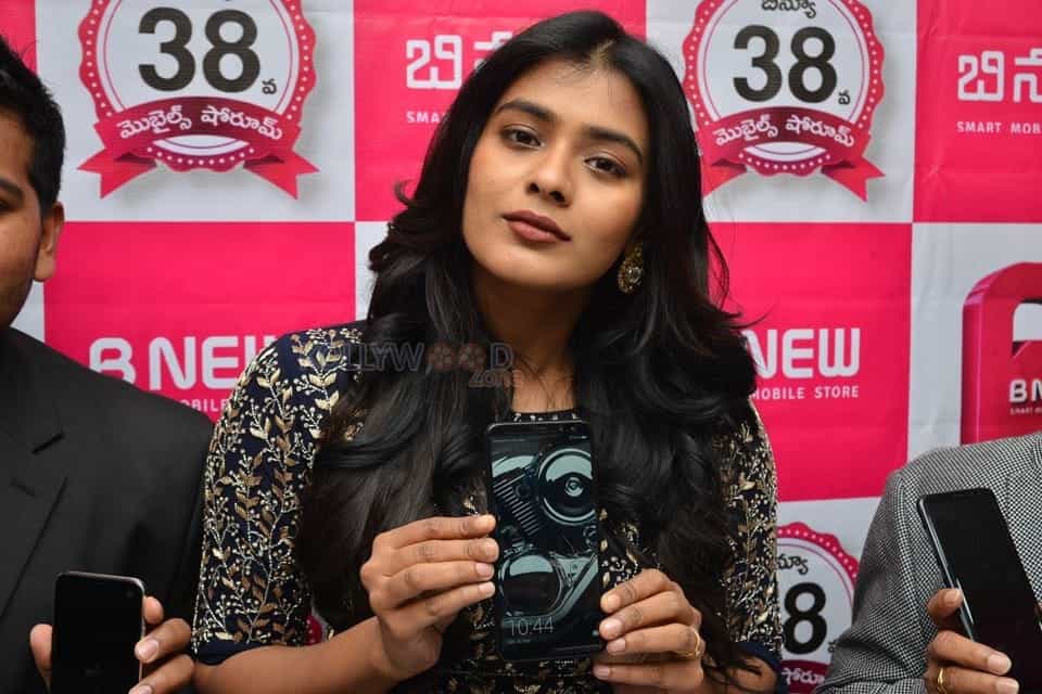 Heba Patel At B New Mobile Store Launch Photos