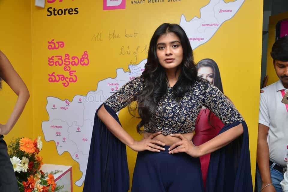 Heba Patel At B New Mobile Store Launch Photos