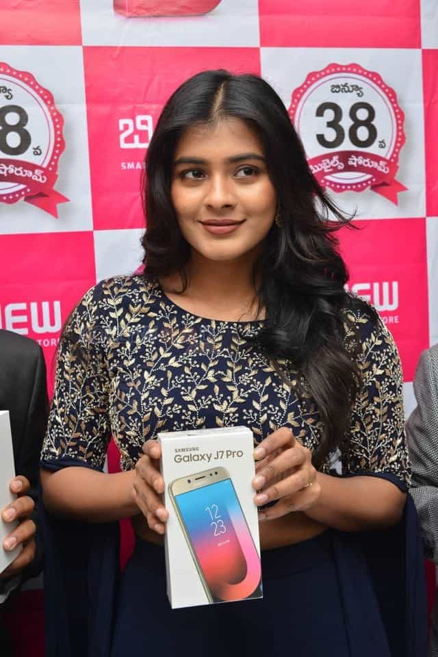 Heba Patel At B New Mobile Store Launch Photos