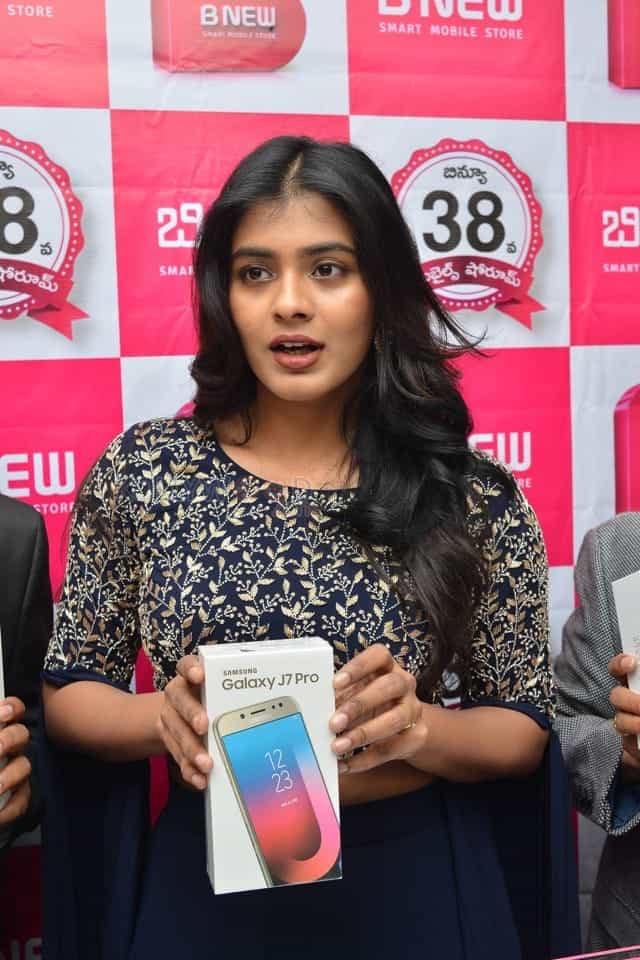 Heba Patel At B New Mobile Store Launch Photos