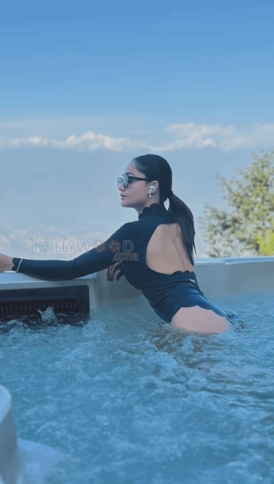 Hot Tridha Choudhary in a Black Swimsuit Photos 03