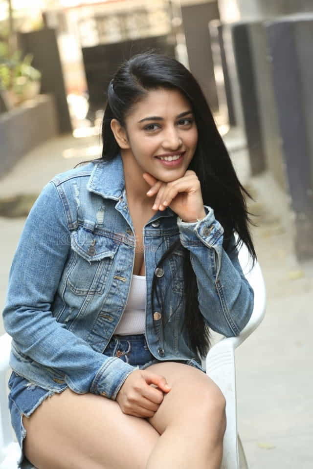 Husharu Movie Actress Daksha Nagarkar Photos