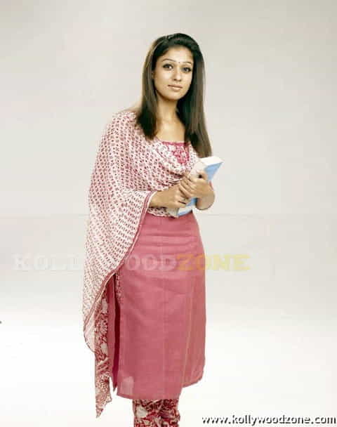 Nayantara In Boss Engira Baskaran Photos