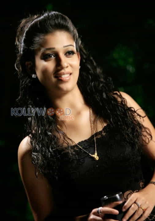 Nayanthara Sexy Pics