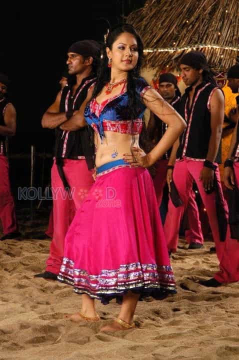 Pooja Bose Hot Pictures